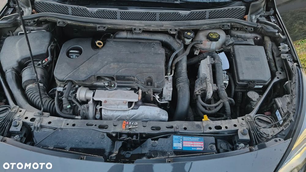 Opel Astra 1.4 Turbo Dynamic - 20