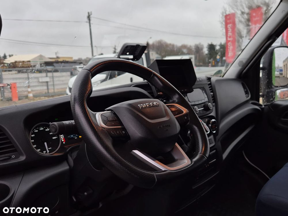 Iveco Daily 70C18 / 35C18 Hi-Matic 3.0HPi 15PAL, Plandeka, Firana, Winda 1T, LED - 11