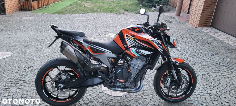 KTM Duke 790 - 1