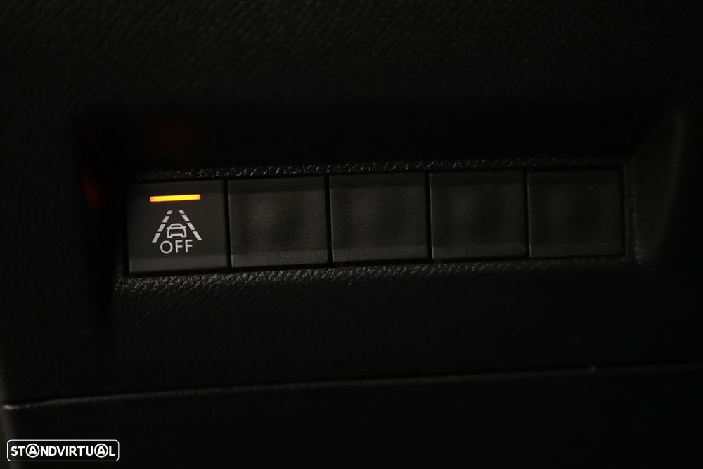 Peugeot 2008 1.2 PureTech GT EAT8 - 19