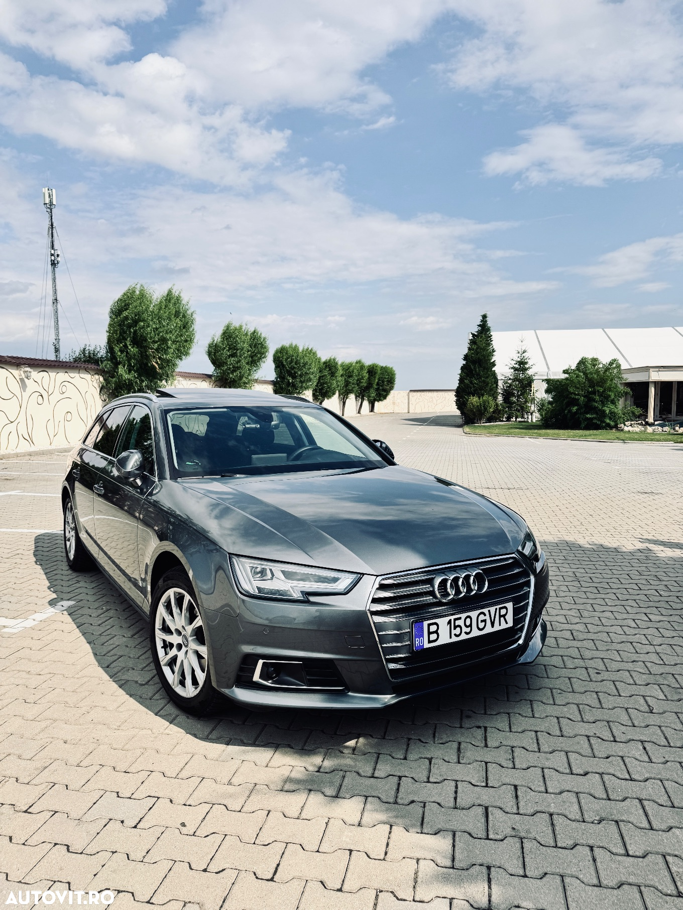 Audi A4 Avant 2.0 TDI ultra S tronic Sport - 4