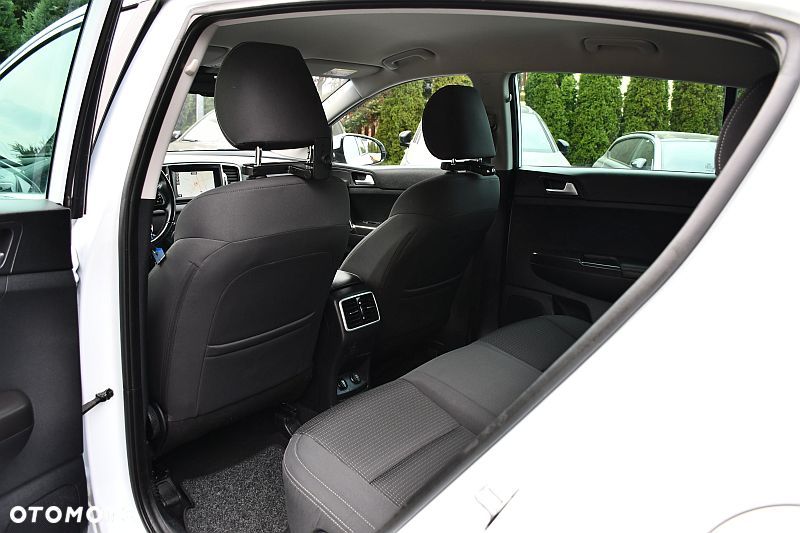 Kia Sportage 1.6 GDI 2WD VISION - 19