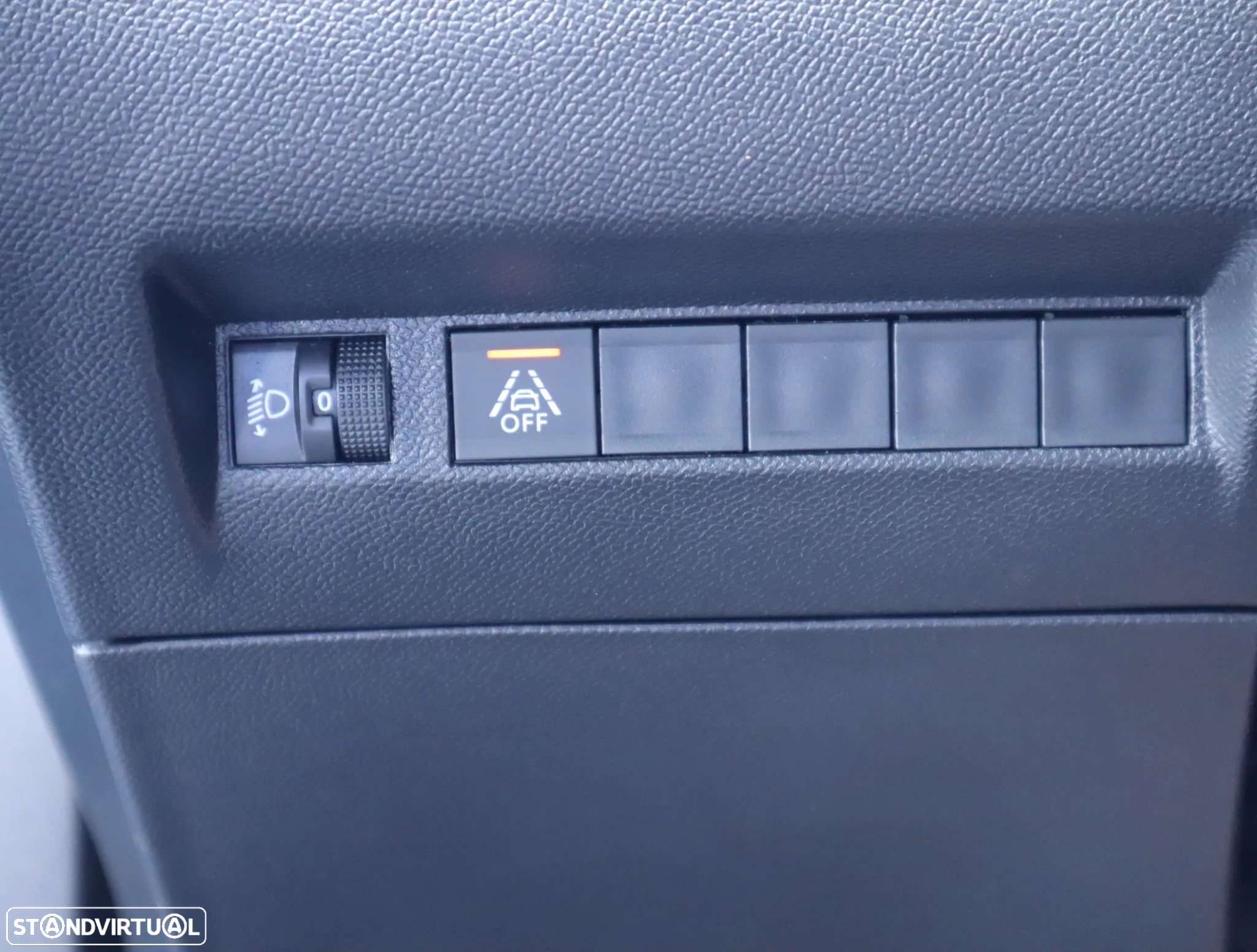 Peugeot e-2008 50 kWh Allure Pack - 35