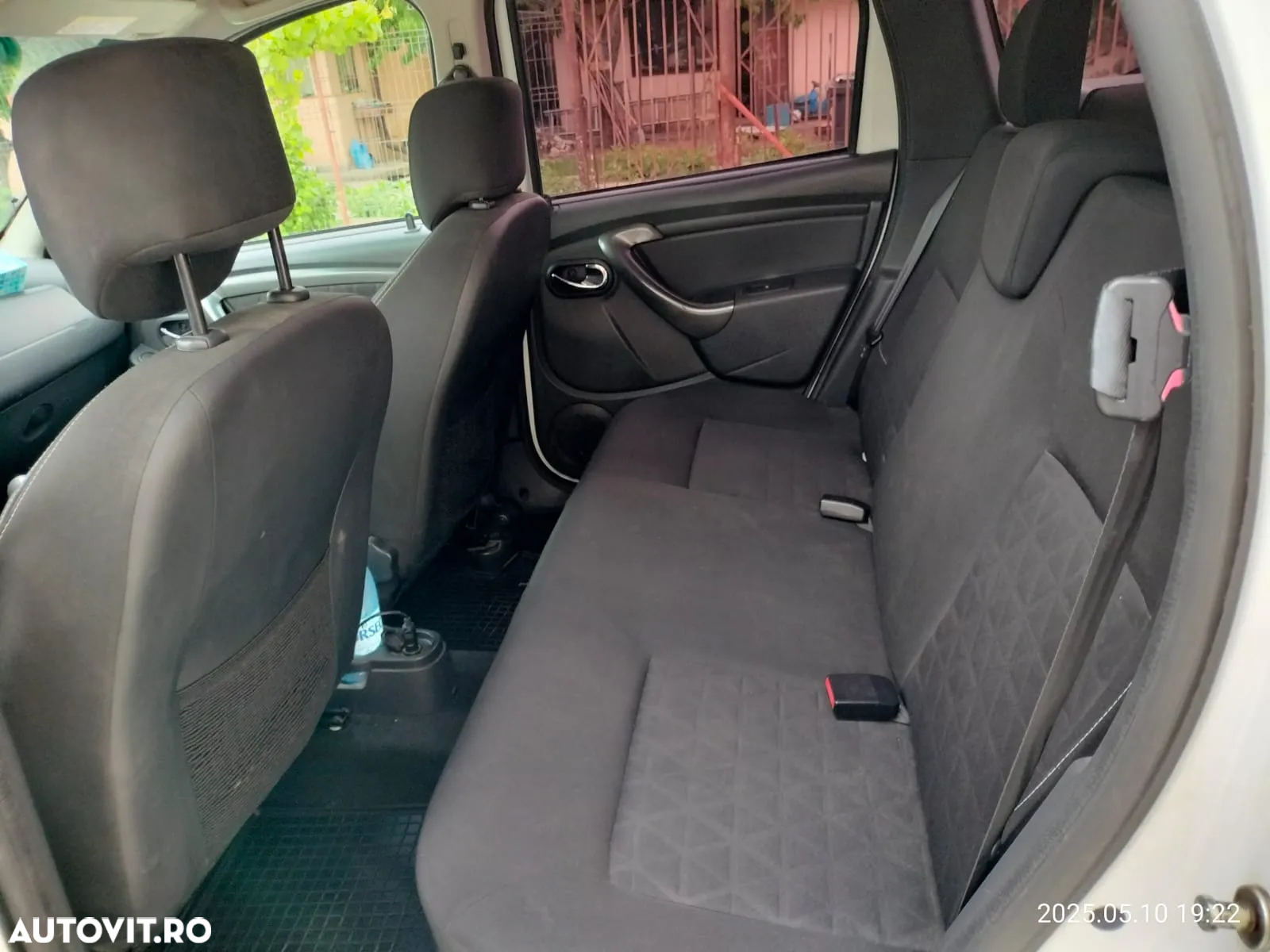 Dacia Duster 1.5 dCi 4x4 Ambiance - 9