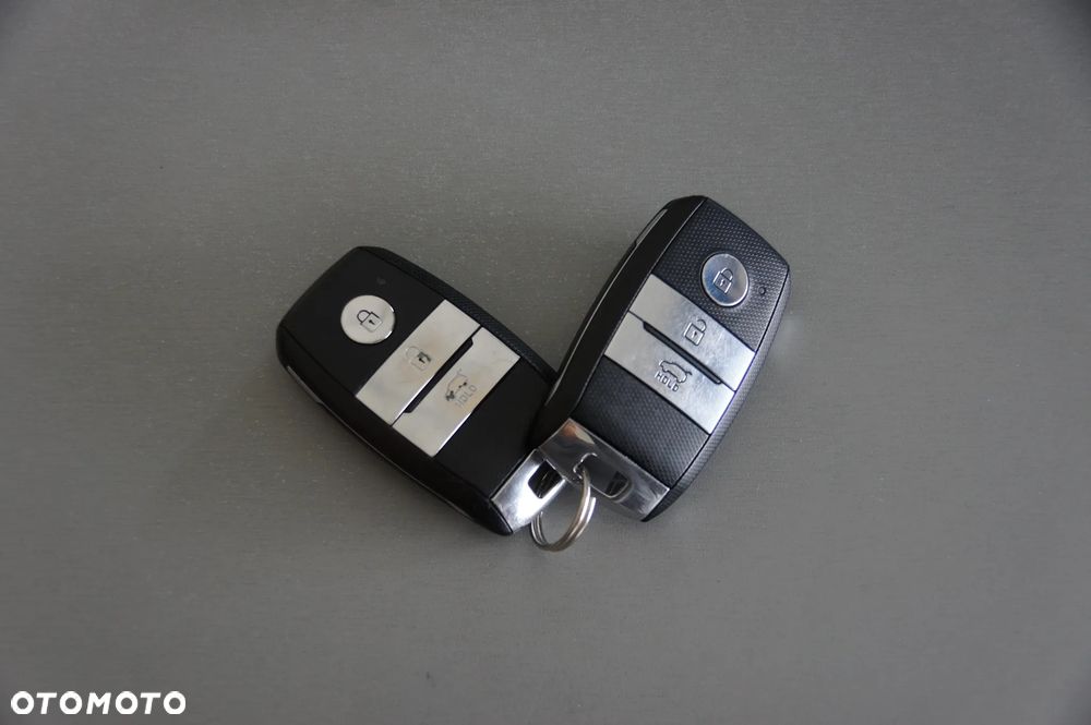 Kia Sportage 2,0 CRDI AWD GT Line - 37
