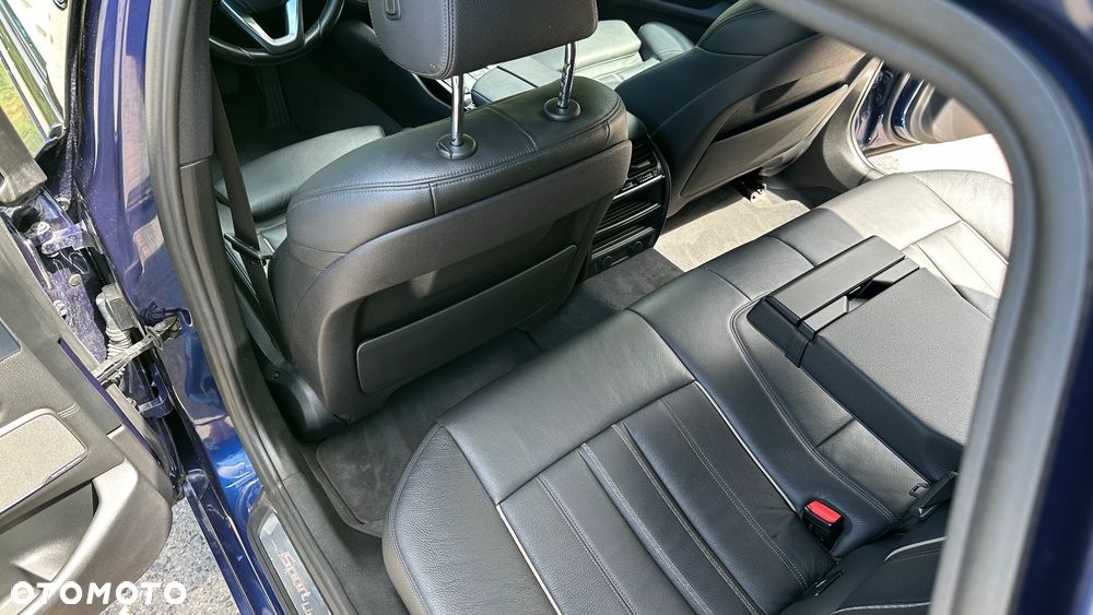 BMW Seria 5 520d Sport Line - 14