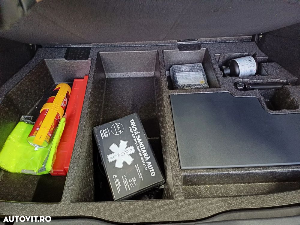 Toyota C-HR 2.0 HSD 184 CP 4x2 CVT C-lassy - 8