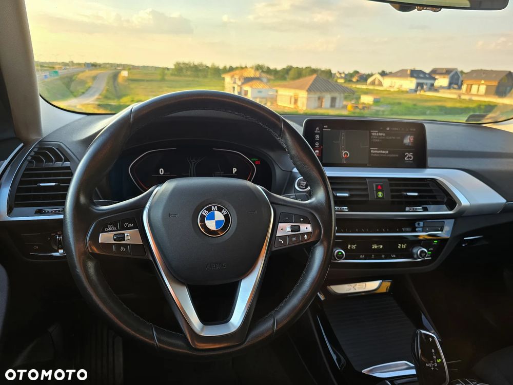 BMW X3 xDrive20d - 20