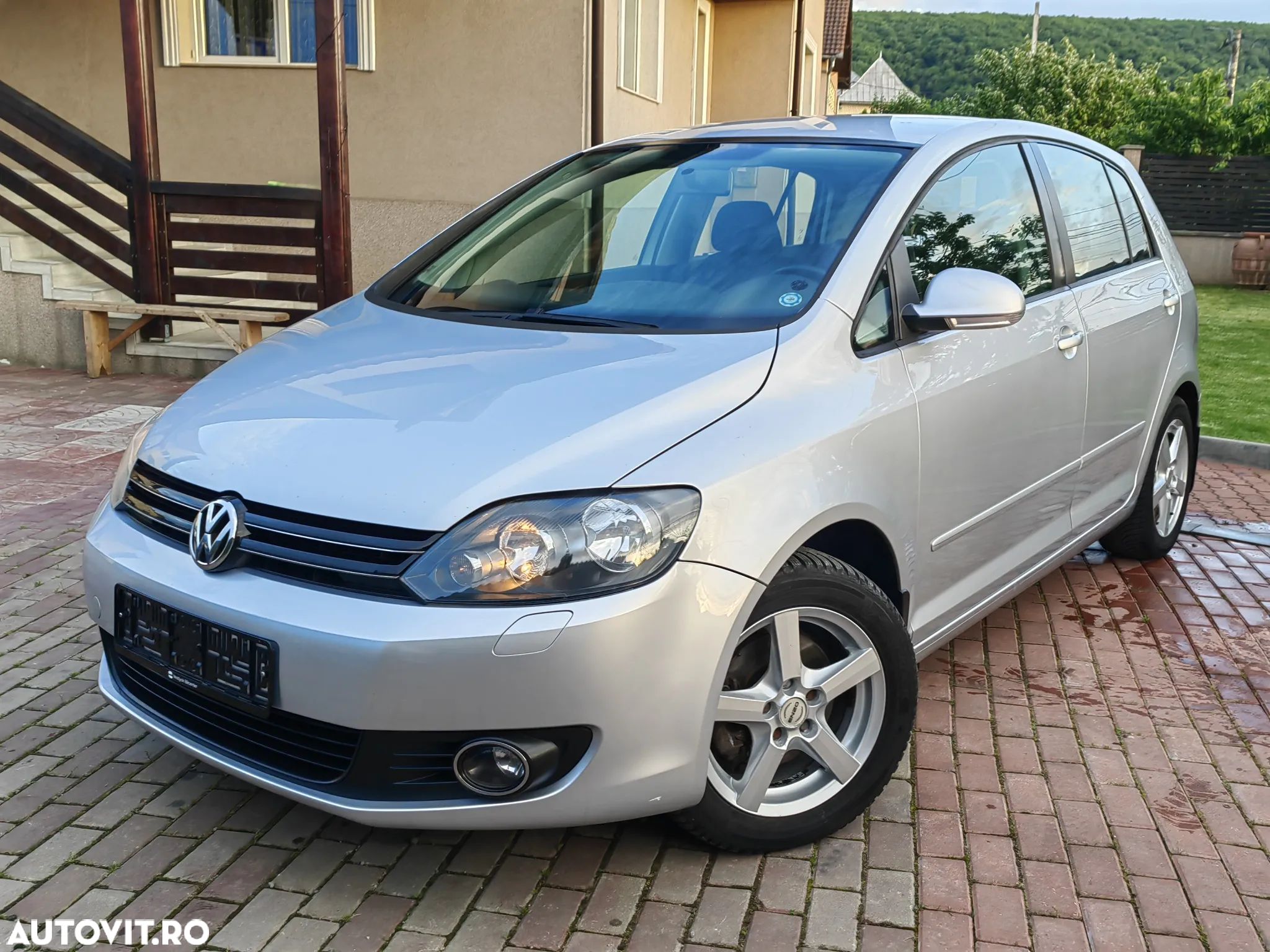 Volkswagen Golf Plus 2.0 TDI DPF Style - 1
