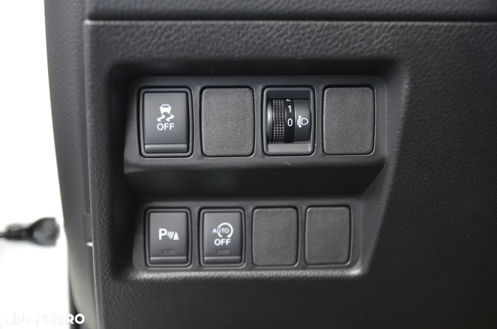 Nissan Qashqai 1.6 DCI DPF Start/Stop acenta - 21