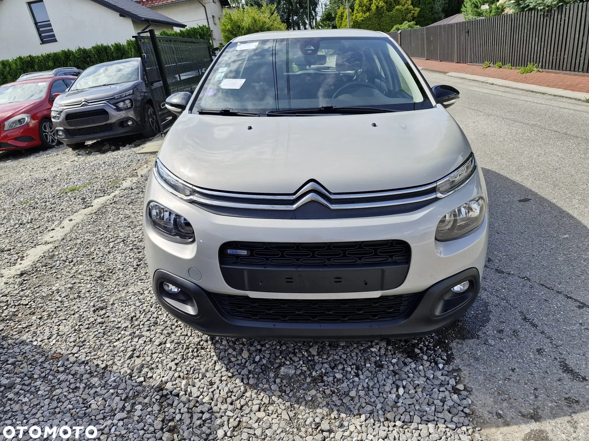 Citroën C3 1.2 PureTech Feel - 2