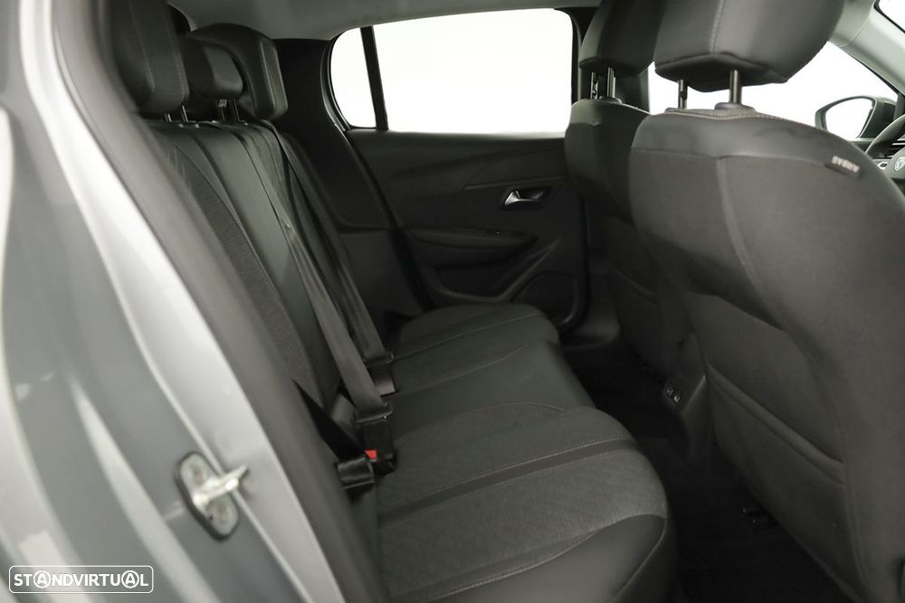 Peugeot e-208 51 kWh Allure - 21