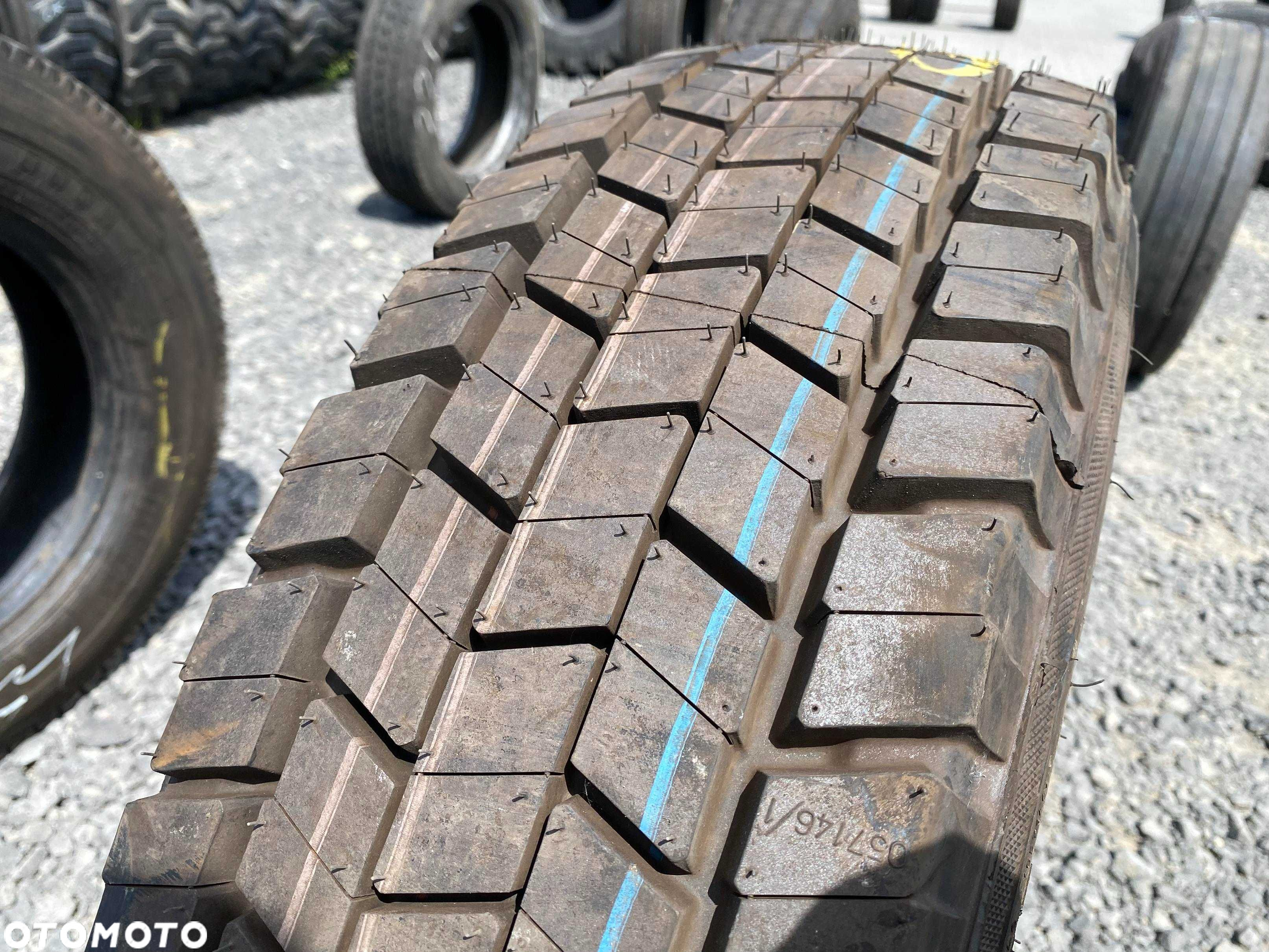 Opona 205/75R17.5 SEMPERIT TRANS-STEEL Napędowa 100% Bieżnika - 3