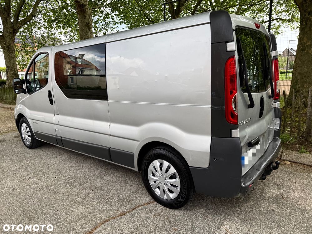 Renault Trafic - 2