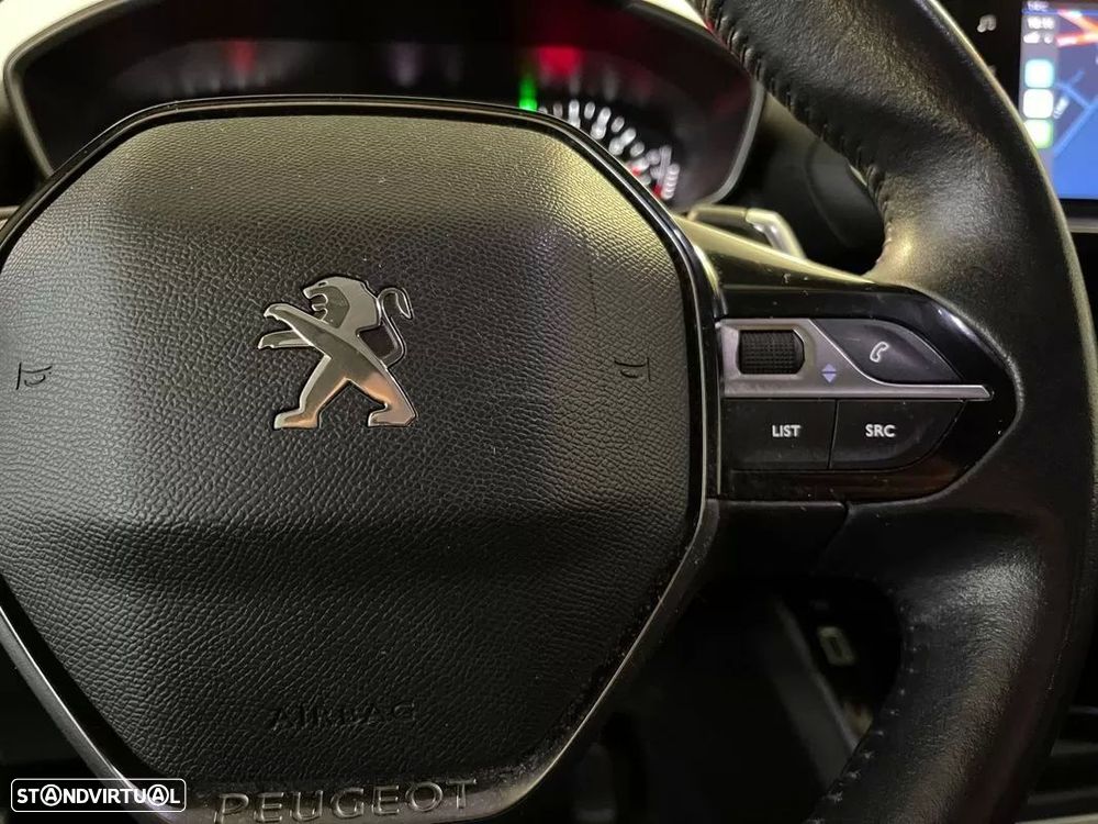 Peugeot 2008 1.5 BlueHDi Allure EAT8 - 19