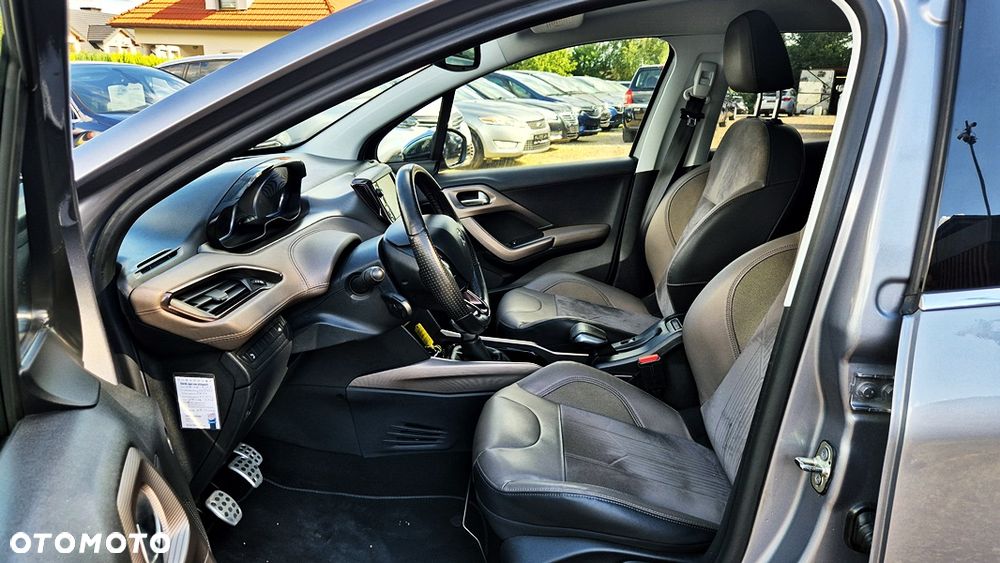 Peugeot 2008 1.6 VTi Allure - 30