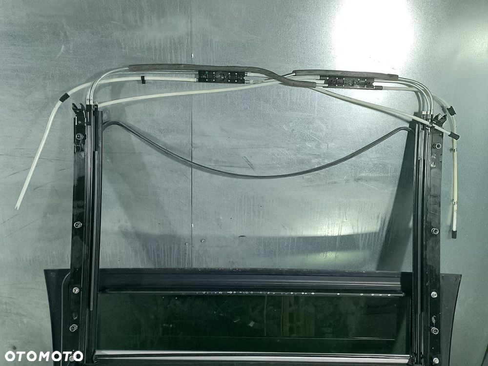 DACH PANORAMICZNY PANORAMA SZYBA MAYBACH X222 619836104/05 - 10