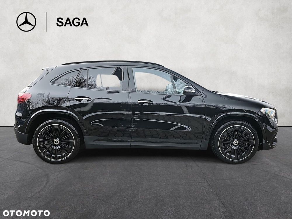 Mercedes-Benz GLA - 5