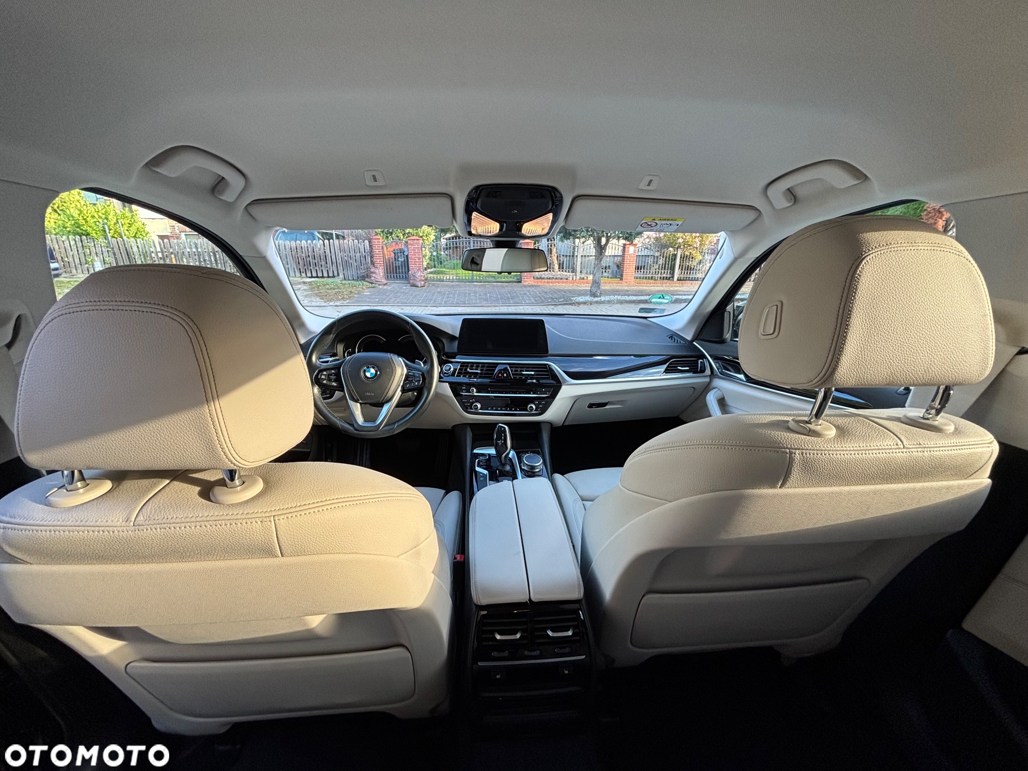BMW Seria 5 520d Sport Line - 28
