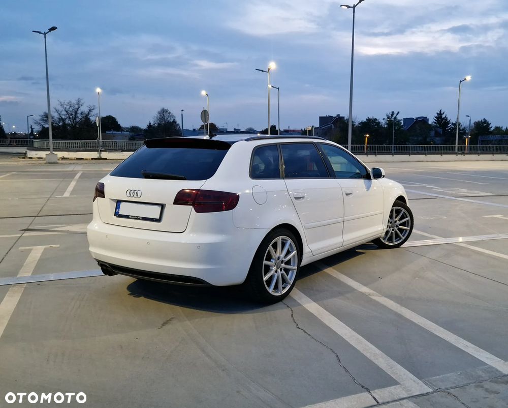 Audi A3 Sportback 2.0 TDI DPF Quattro Ambition - 10