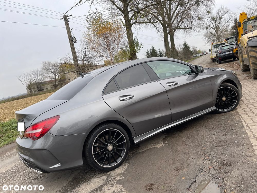 Mercedes-Benz CLA 180 d 7G-DCT AMG Line - 3