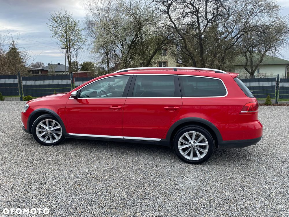 Volkswagen Passat Alltrack 2.0 TDI 4Motion DSG BlueMotion Tec - 9
