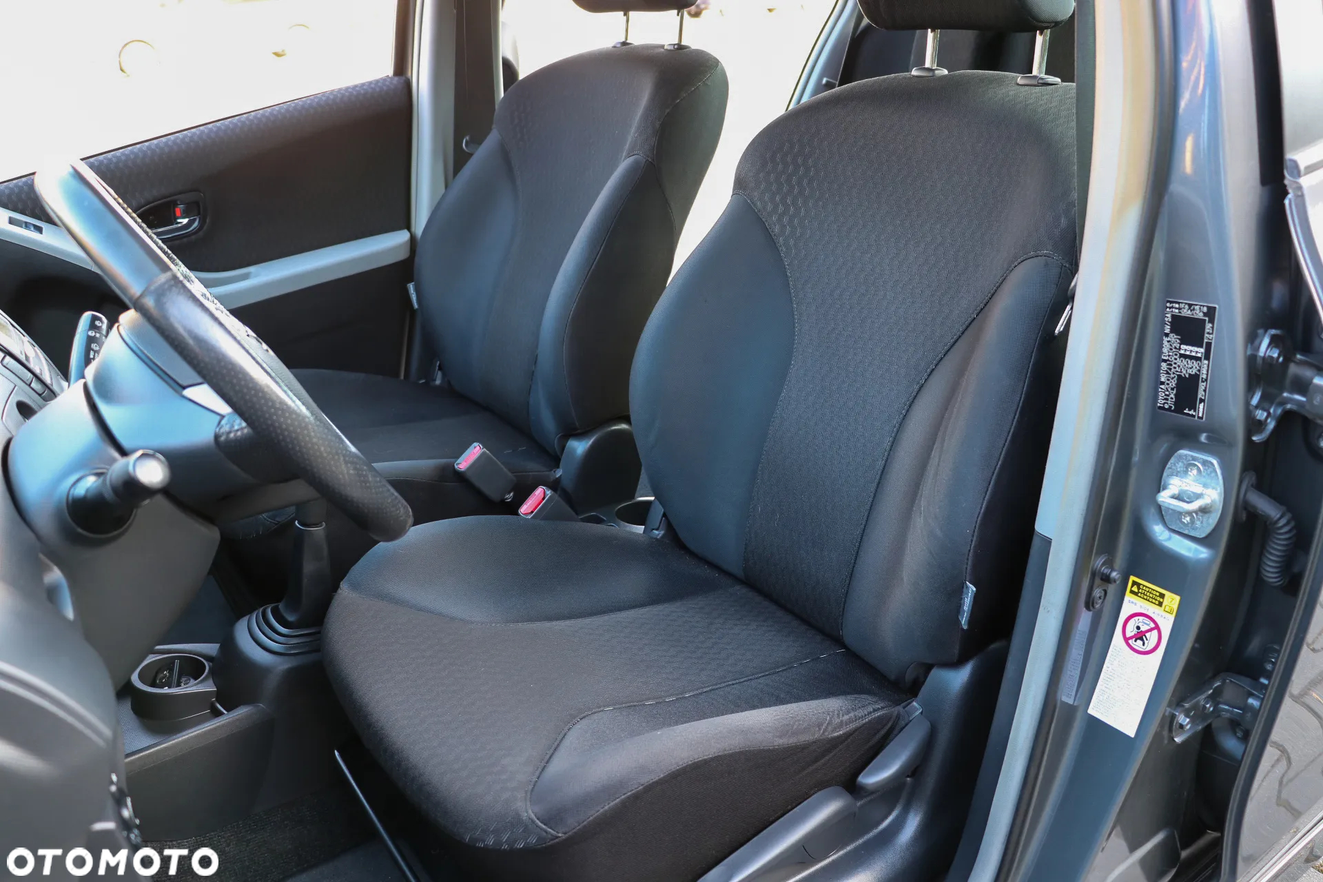 Toyota Yaris 1.8 VVT-i TSport - 33