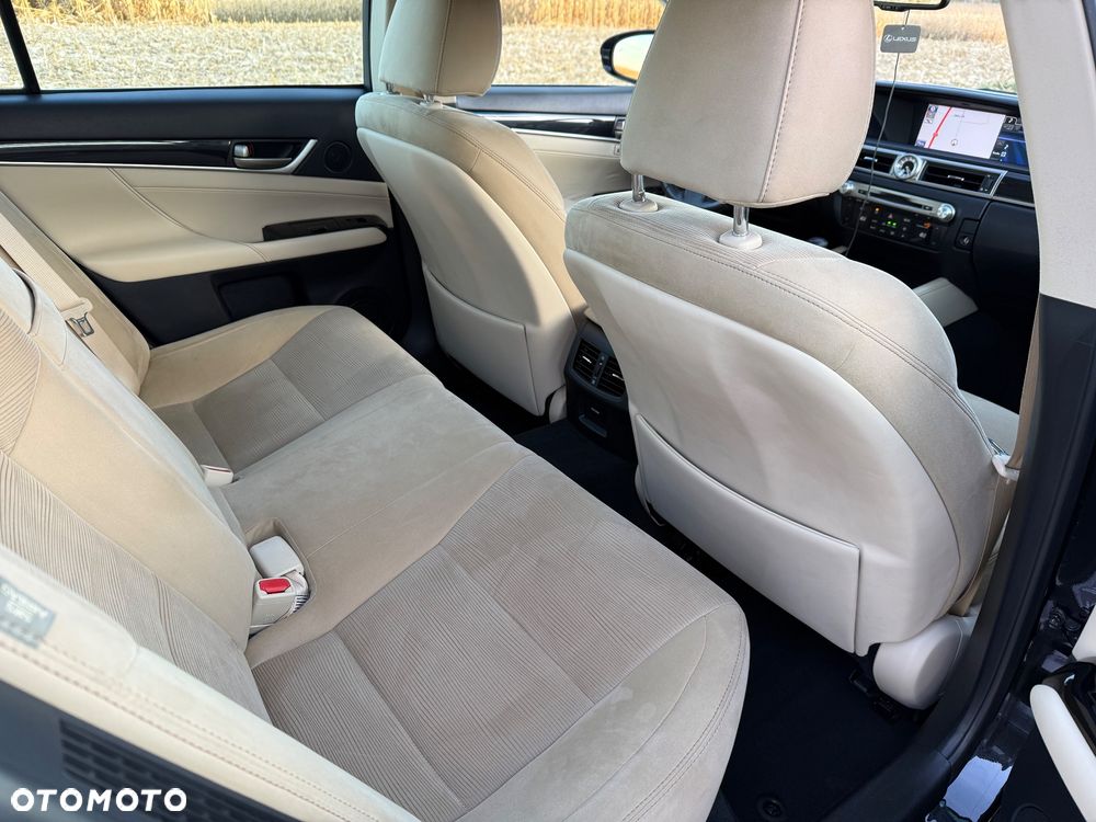 Lexus GS 300h Elegance - 11