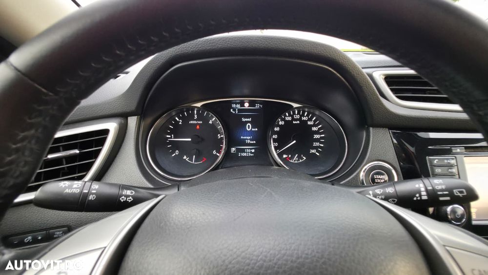 Nissan X-Trail 1.6L dCI Start/Stop XTRONIC Tekna - 19