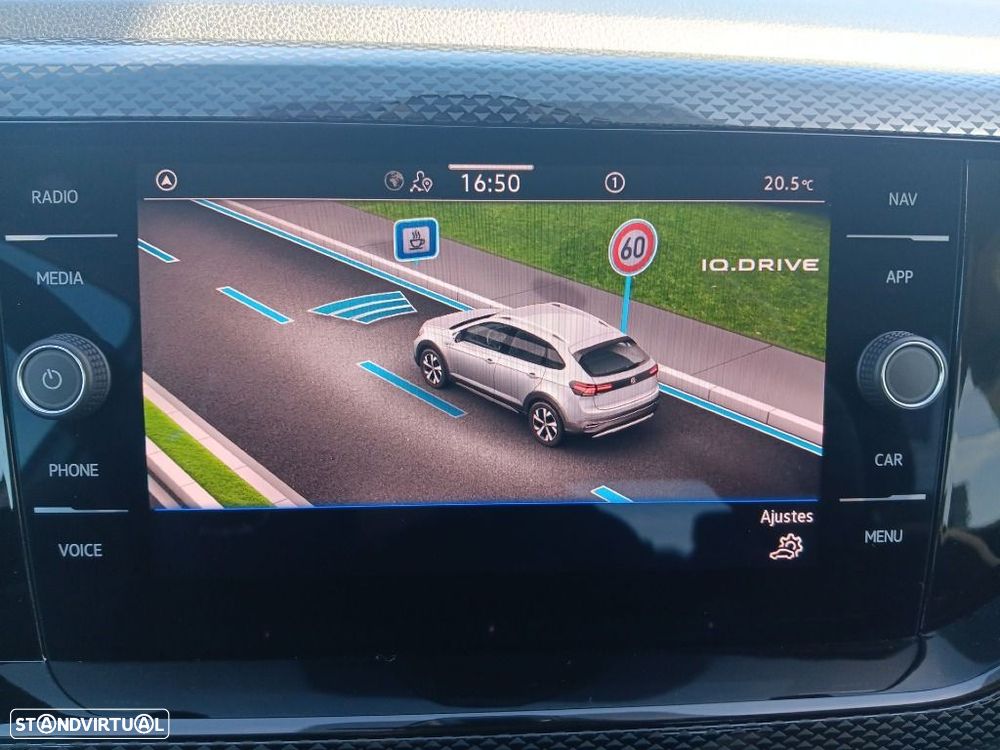 VW Taigo 1.0 TSI Urban DSG - 21