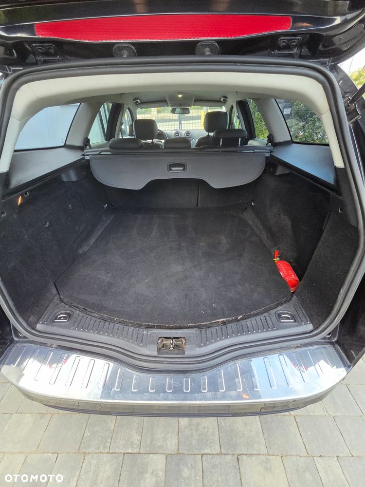 Ford Mondeo 2.0 TDCi Titanium - 11