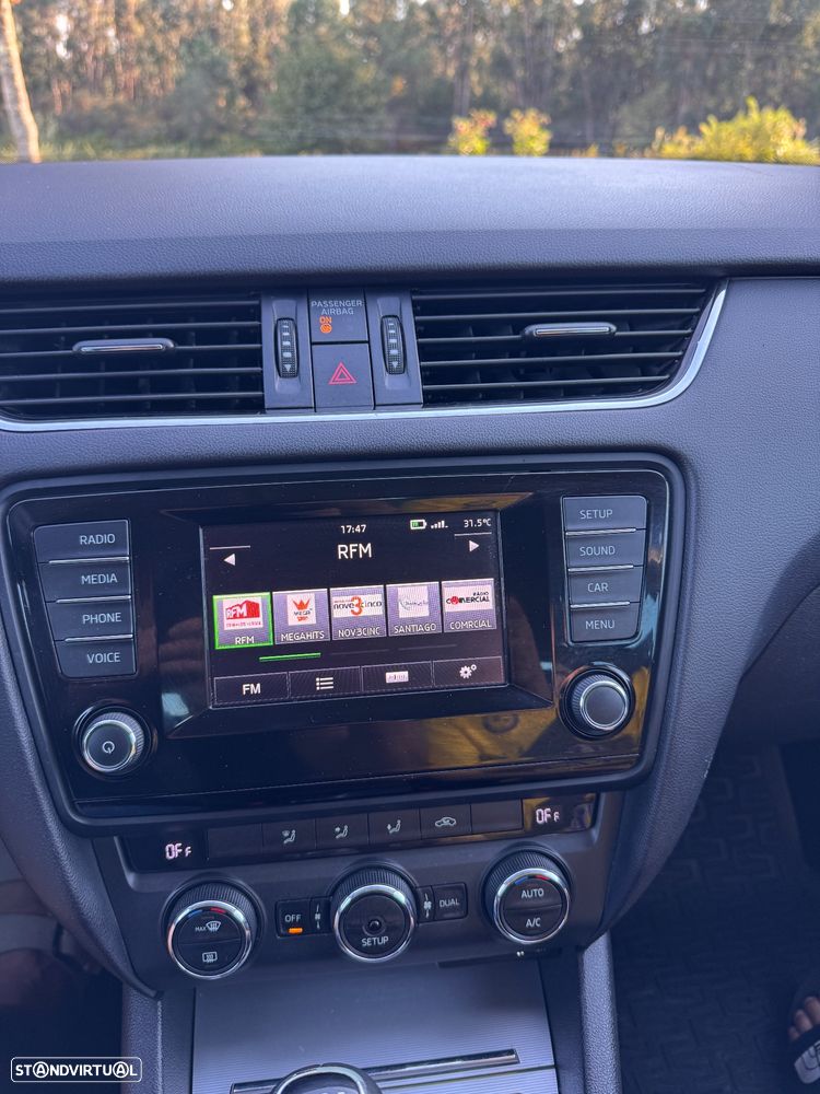 Skoda Octavia Break 1.6 TDi Elegance - 12