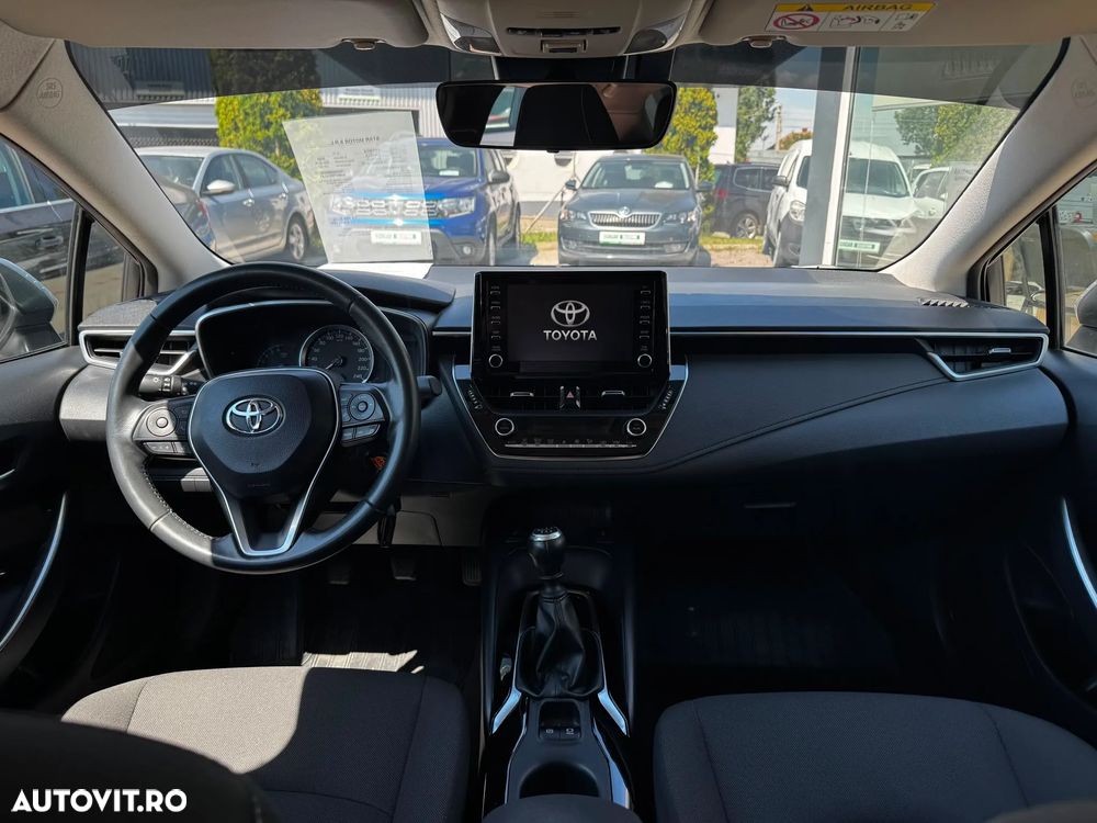 Toyota Corolla Sedan 1.5 TNGA MT Business - 11