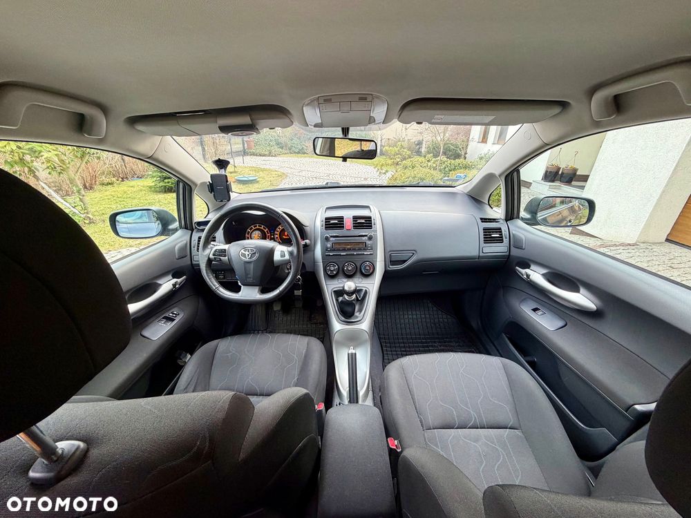 Toyota Auris 1.33 VVT-i Active - 5