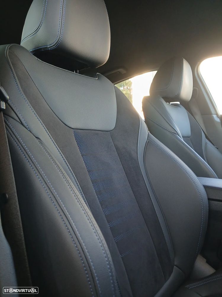 BMW i4 eDrive35 Pack Desportivo M - 13
