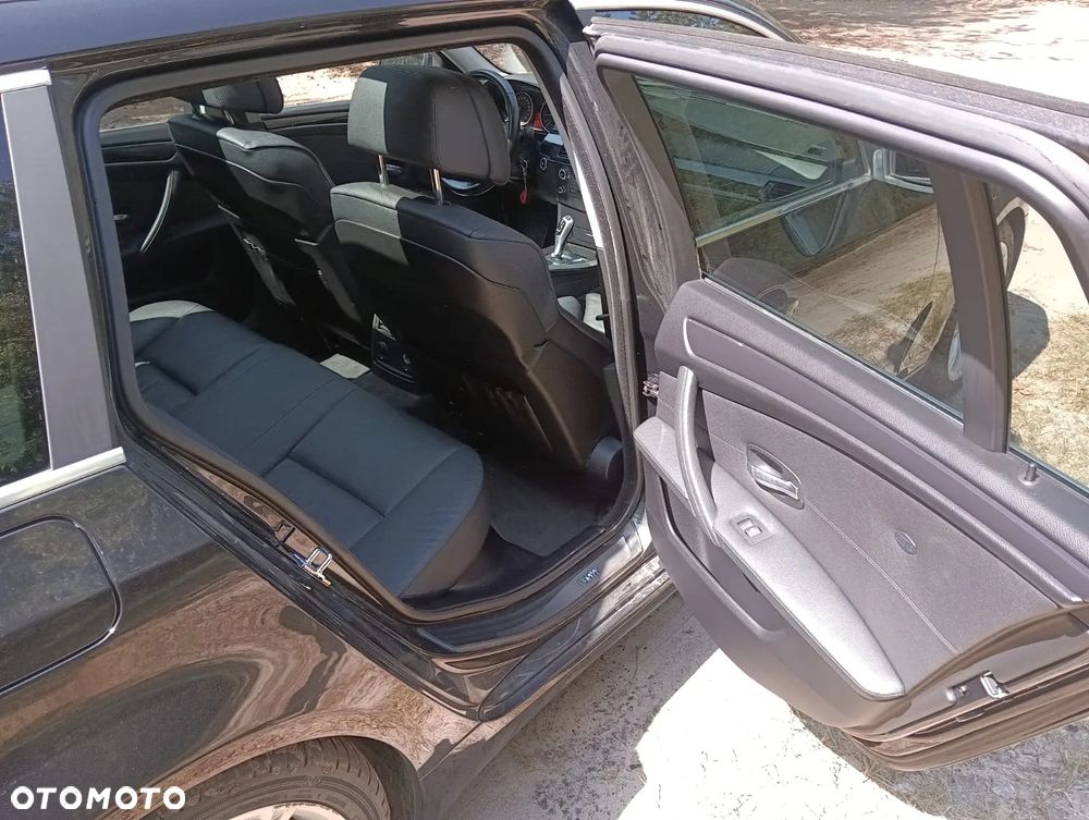 BMW Seria 5 525d Touring Edition Exclusive - 17