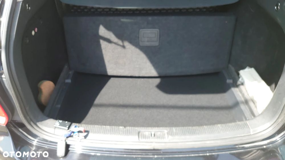 Volkswagen Golf - 13