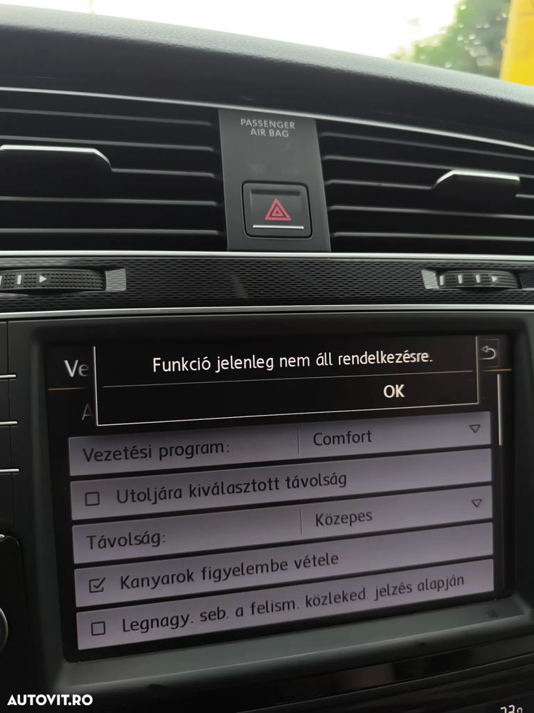 Volkswagen Golf - 11
