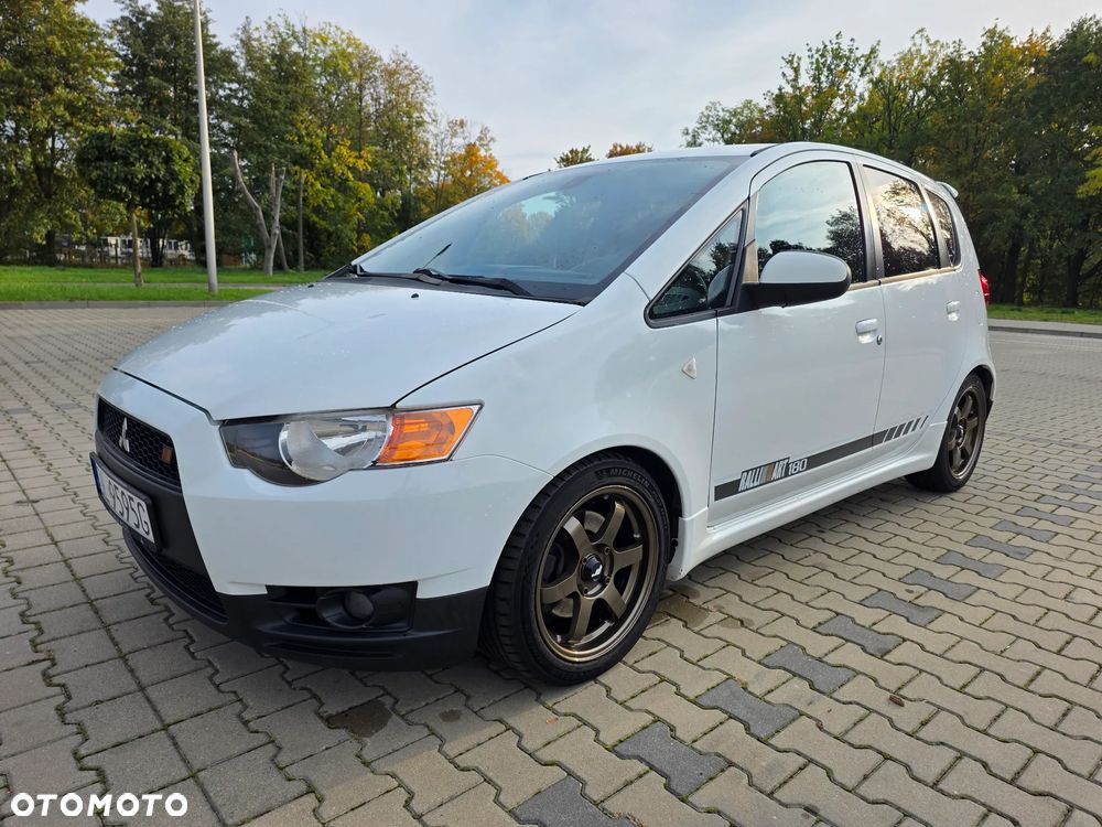 Mitsubishi Colt 2011 photo 5