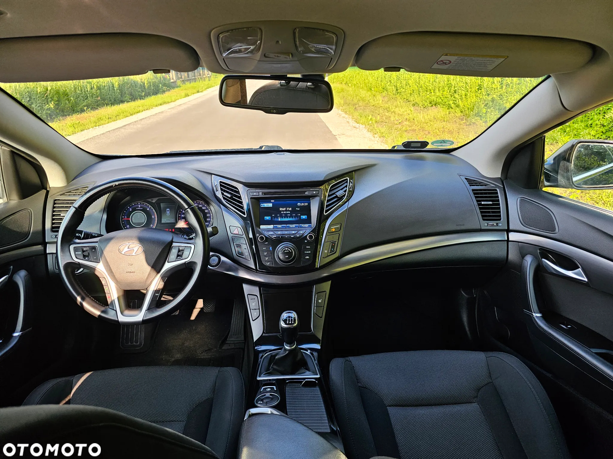 Hyundai i40 1.7 CRDi Comfort + - 19