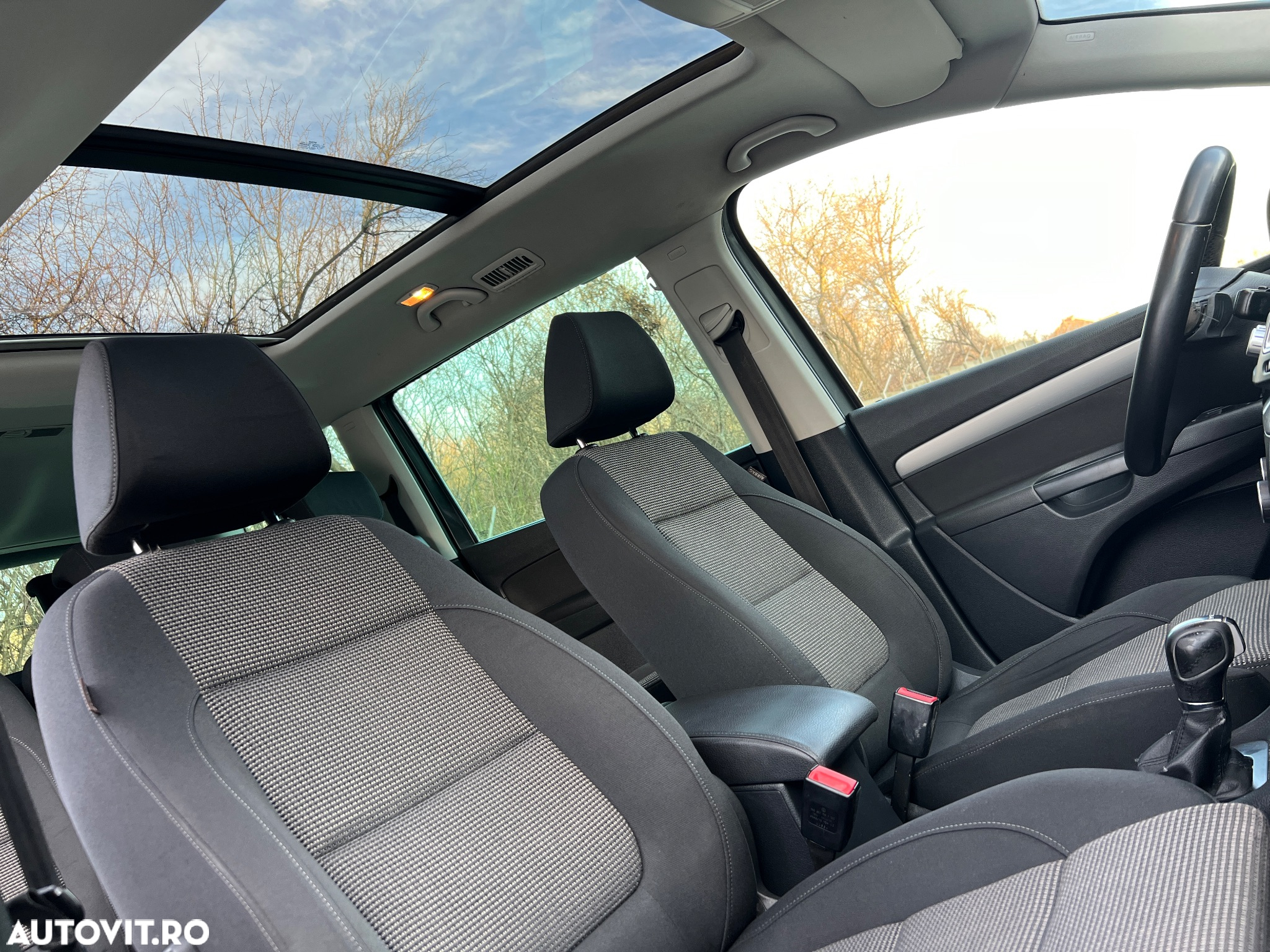 Volkswagen Sharan 2.0 TDI DSG Blue Motion Style - 9