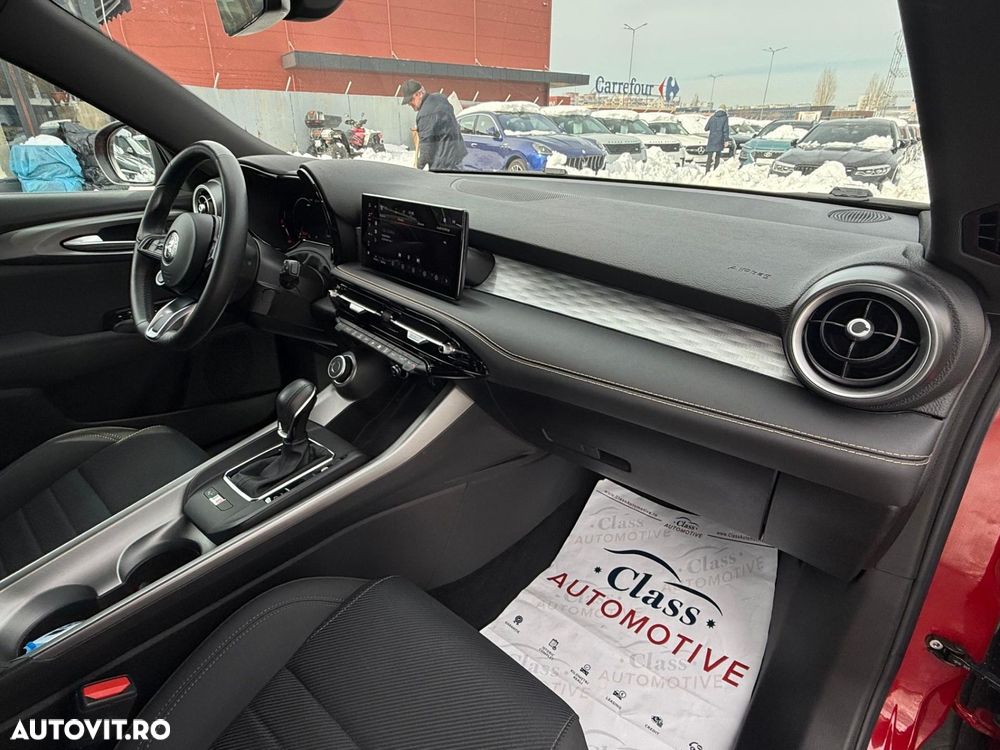 Alfa Romeo Tonale 1.5 FWD AT MHEV TI - 13