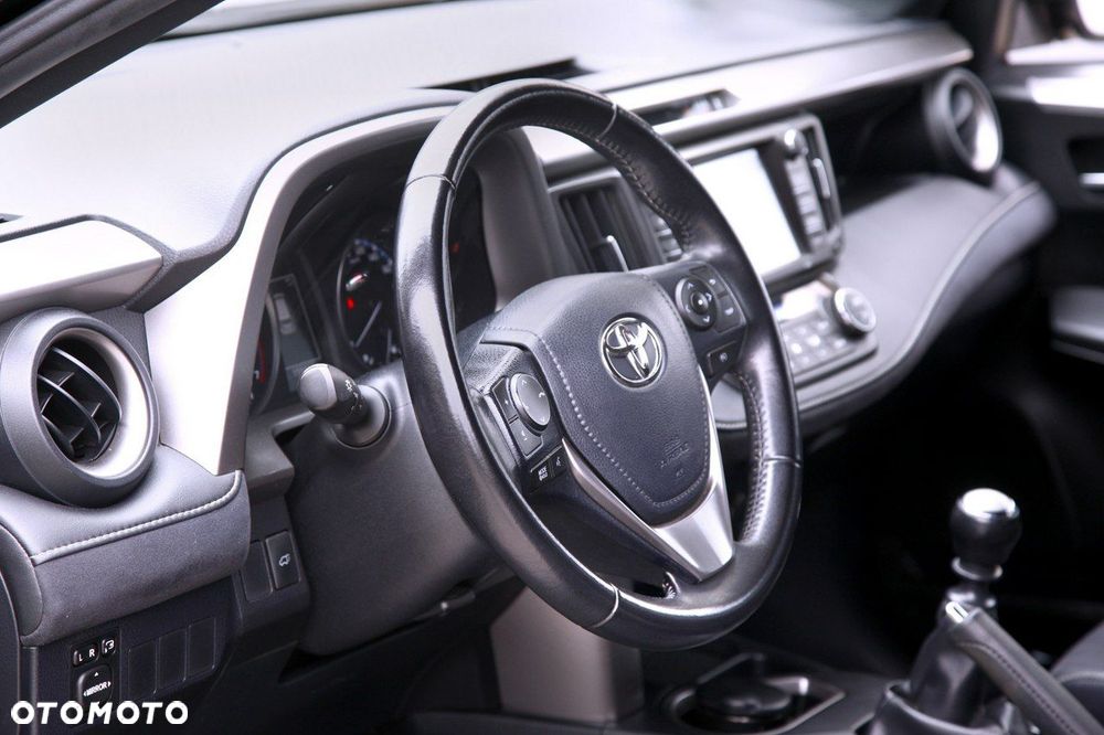 Toyota RAV4 2.0 D-4D 4x2 Start-Stop Executive - 15
