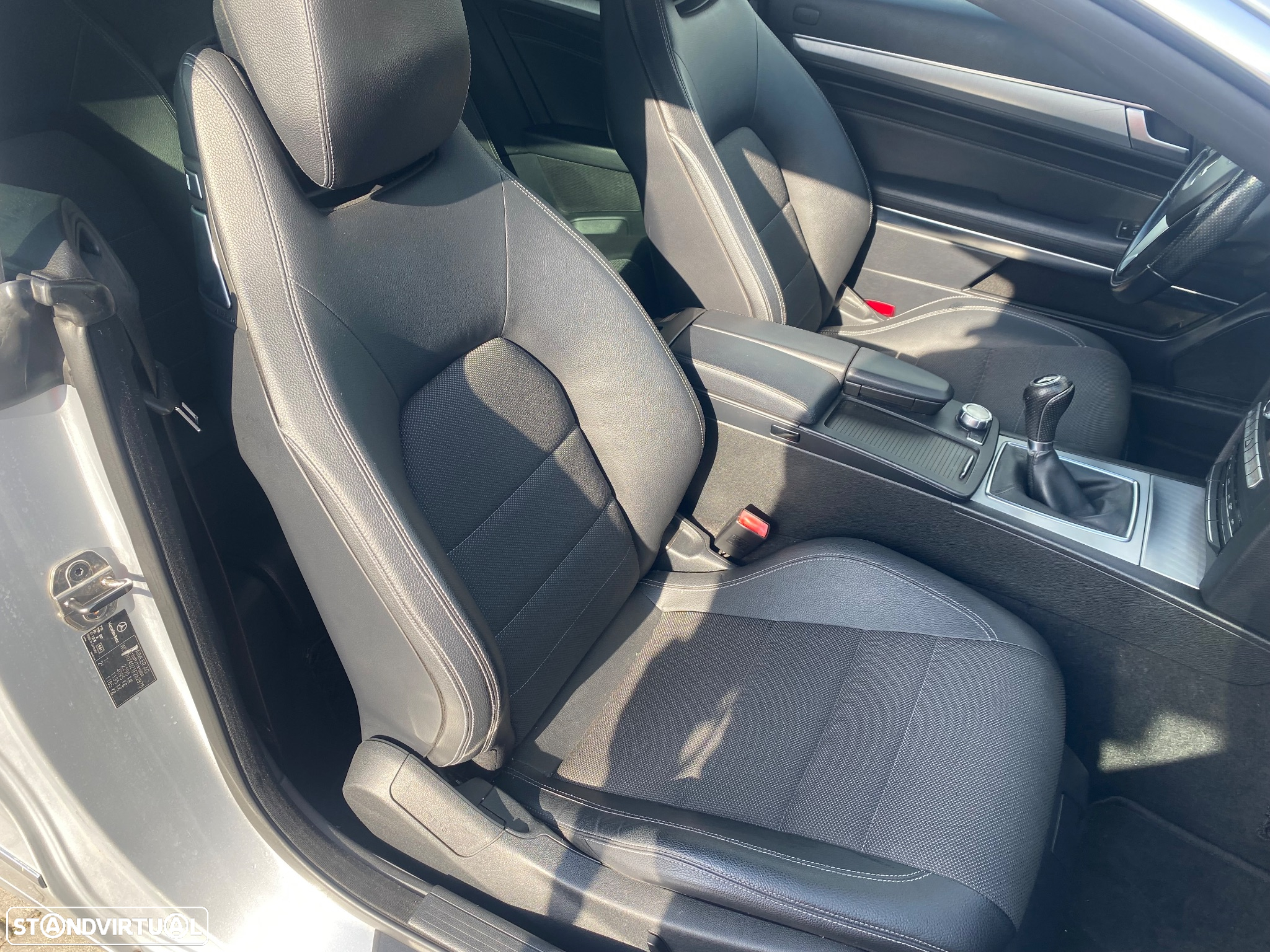 Mercedes-Benz E 220 CDi Avantgarde BlueEfficiency - 20