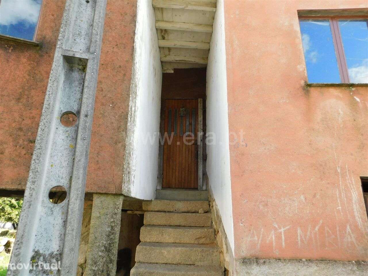 Moradia / Seia, Tourais e Lajes - Grande imagem: 3/3