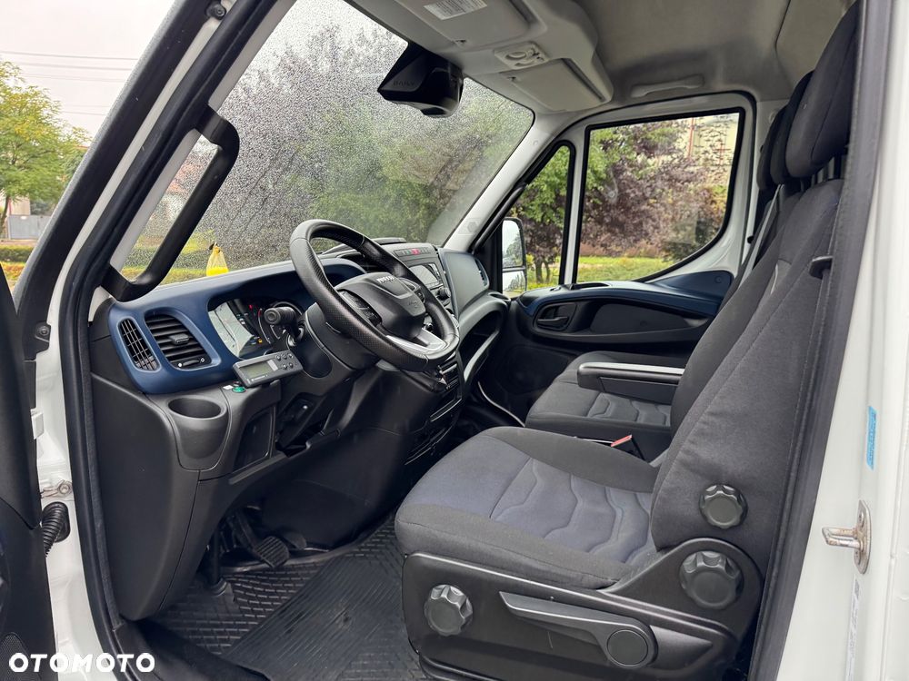 Iveco Daily‼️72C18‼️2021r 3.0 HI-MATIC Chłodnia/Mroźnia zakres -32C THERMO KING V-500 MAX Źródło Zasilania 400V Grube Ściany/Podłoga Przegroda komorowa‼️ Full LED na bliźniaku Salon Polska DMC7200kg - 26