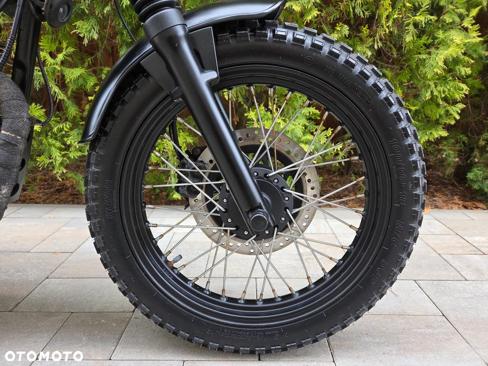 Brixton Cromwell - 22