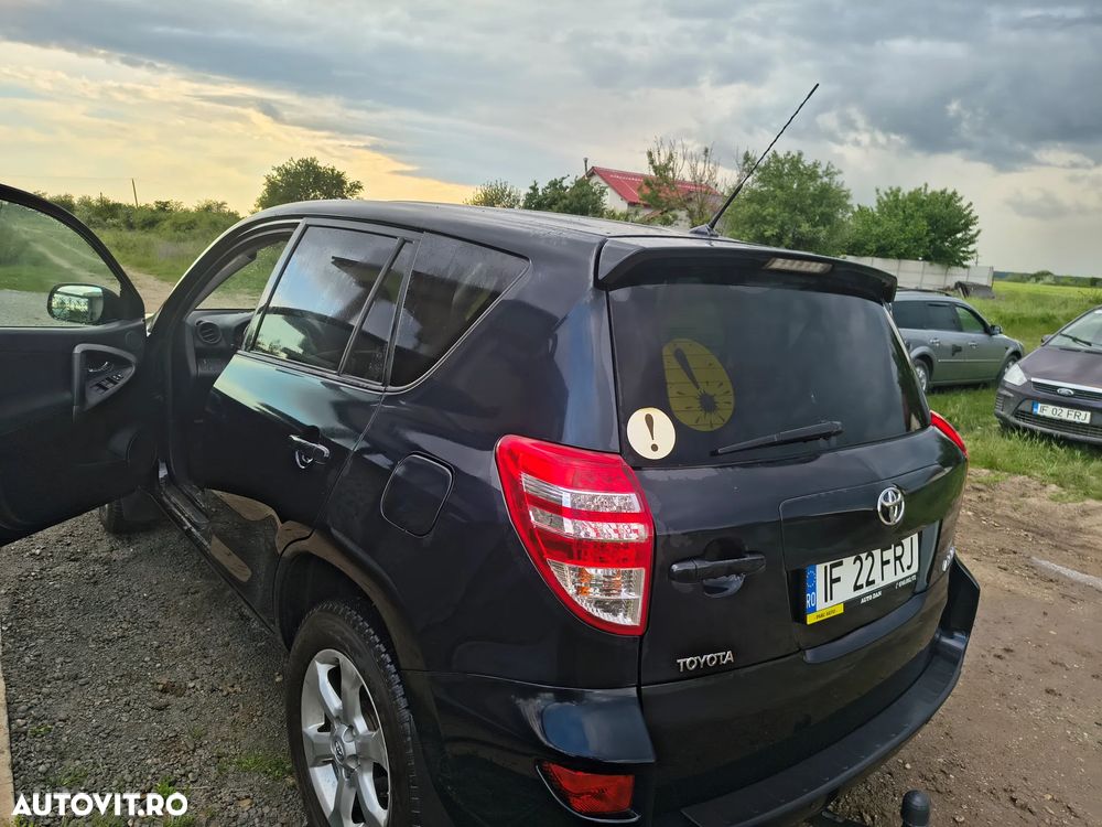 Toyota RAV4 2.2 D-4D Comfort - 2