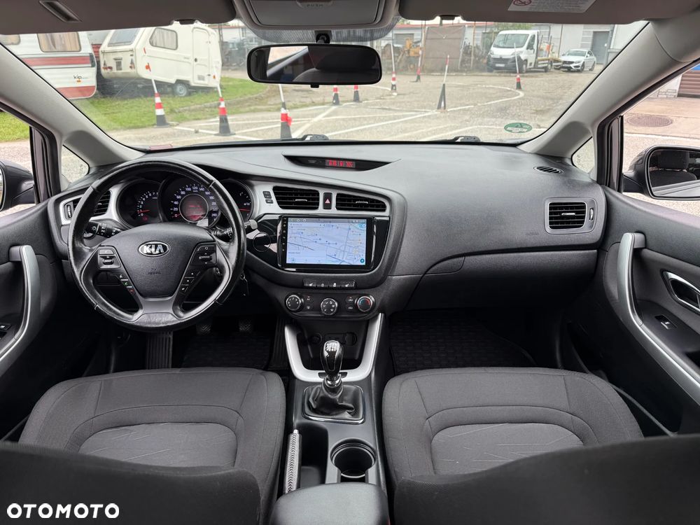 Kia Ceed 2014 photo 2