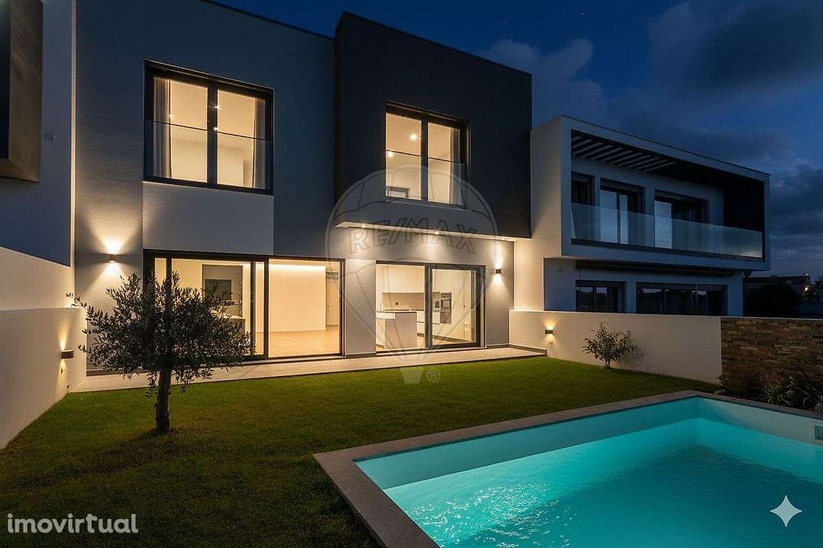 Moradia T4 para venda - Grande imagem: 2/20